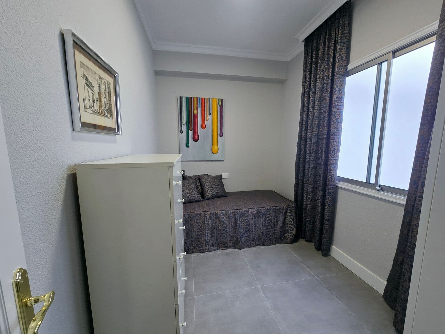 2 slaapkamer Appartement te huur in Las Palmas de Gran Canaria met garage - € 1.100 (Ref: 9439632)