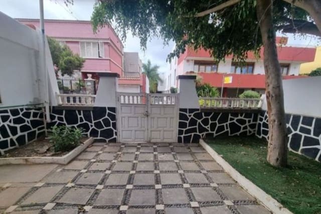 6 camera da letto Casa da affittare in Ciudad Jardín, Las Palmas de Gran Canaria con garage - 2.800 € (Rif: 9441231)