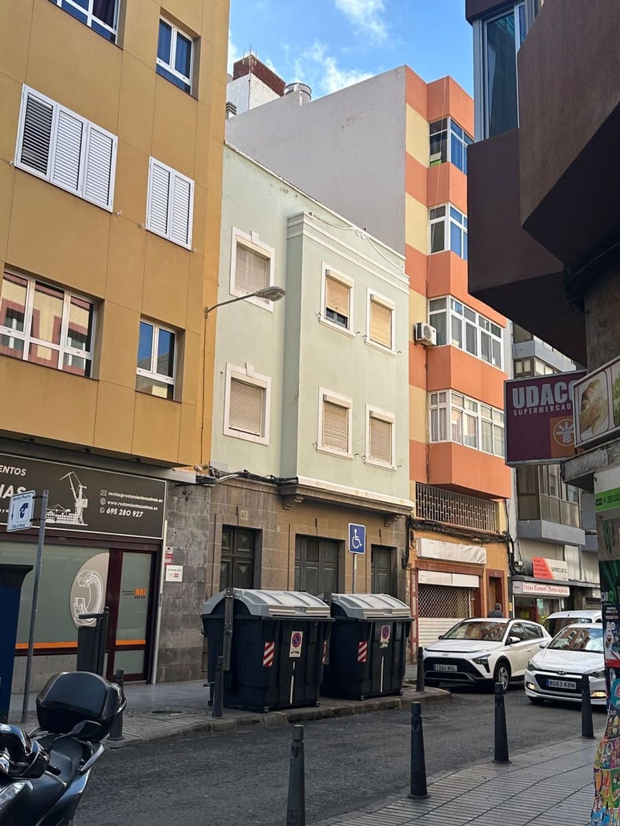 Landgrundstück zu verkaufen in Las Palmas de Gran Canaria - 597.000 € (Ref: 9465114)