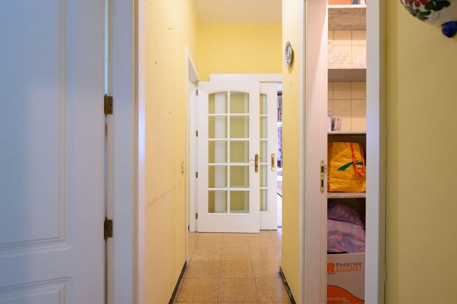 4 Zimmer Apartment zu verkaufen in Las Palmas de Gran Canaria mit Garage - 268.000 € (Ref: 9470272)