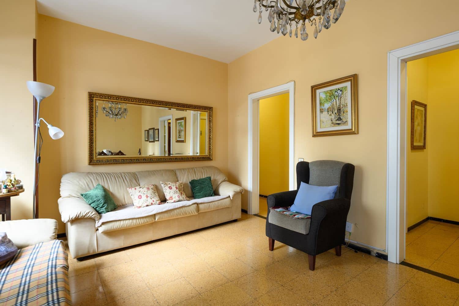 4 Zimmer Apartment zu verkaufen in Las Palmas de Gran Canaria mit Garage - 268.000 € (Ref: 9470272)
