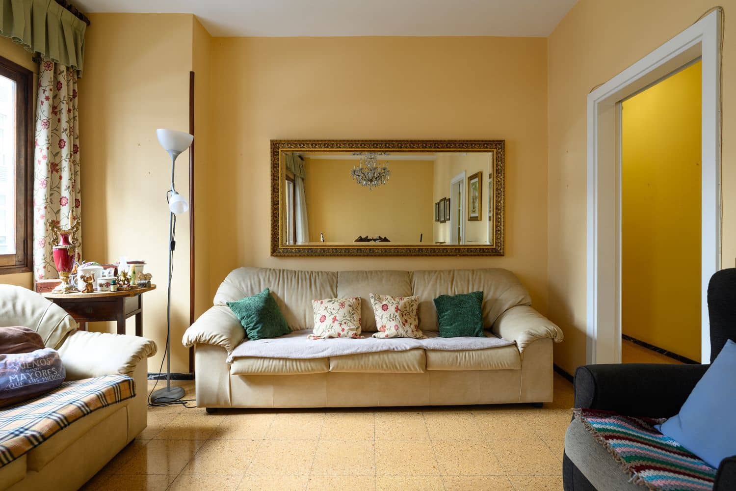 4 Zimmer Apartment zu verkaufen in Las Palmas de Gran Canaria mit Garage - 268.000 € (Ref: 9470272)