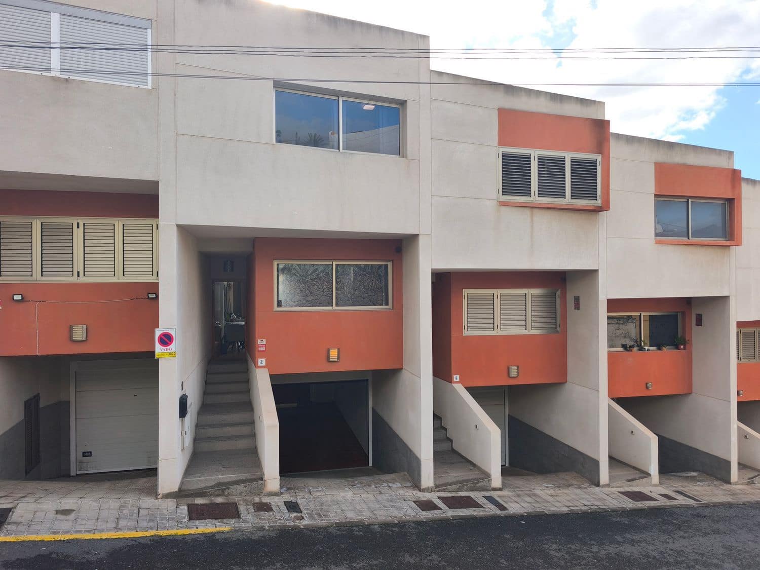 3 sypialnia Dom na sprzedaż w Telde z garażem - 285 000 € (Ref: 9473741)