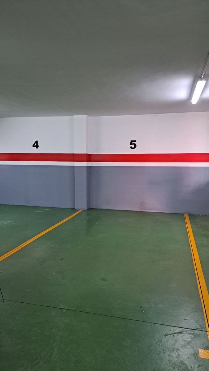 Apartamento de 2 habitaciones en Cruce de Arinaga en venta con garaje - 140.000 € (Ref: 9473742)