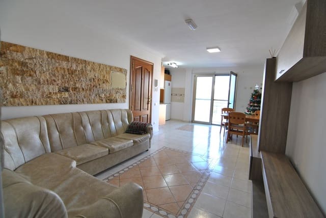 2 bedroom Apartment for sale in Cruce de Arinaga, Agüimes with garage - € 140,000 (Ref: 9473742)