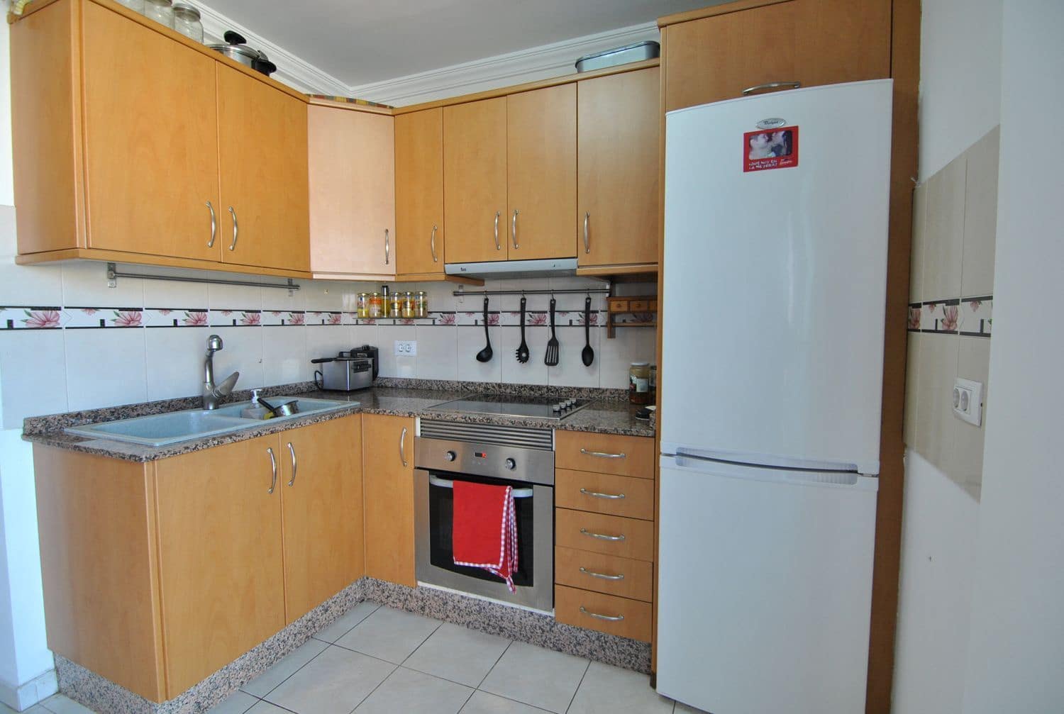 Apartamento de 2 habitaciones en Cruce de Arinaga en venta con garaje - 140.000 € (Ref: 9473742)