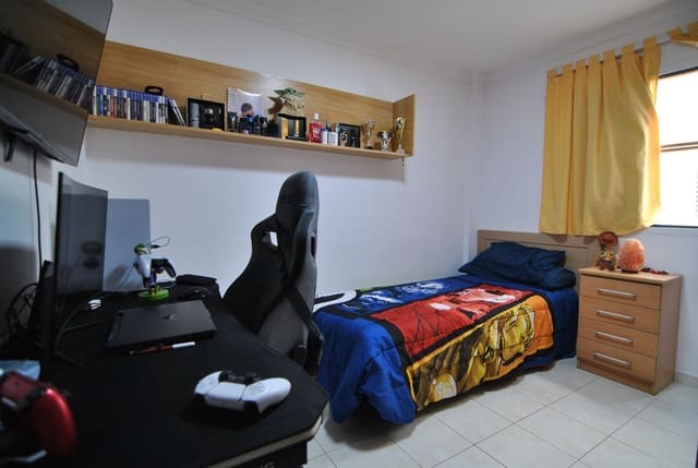 2 bedroom Apartment for sale in Cruce de Arinaga, Agüimes with garage - € 140,000 (Ref: 9473742)