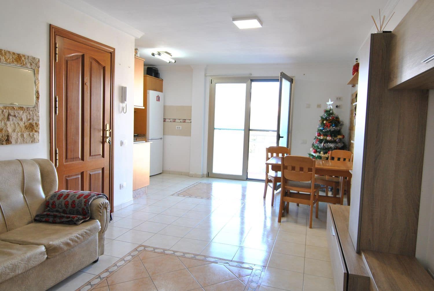 Apartamento de 2 habitaciones en Cruce de Arinaga en venta con garaje - 140.000 € (Ref: 9473742)