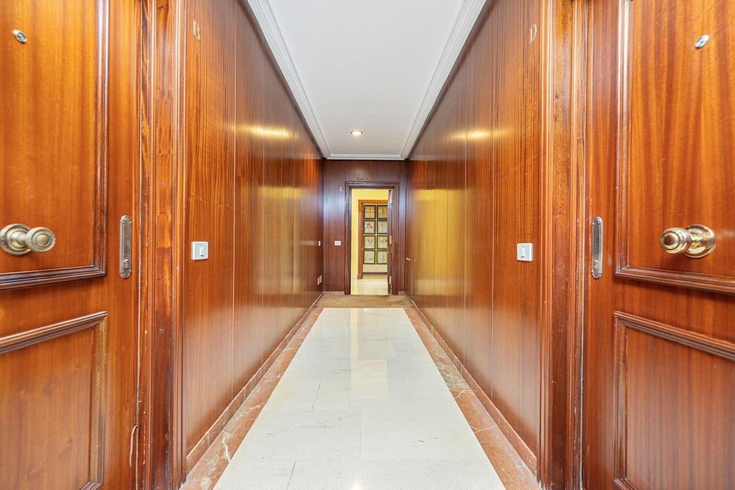 4 sypialnia Apartament na sprzedaż w Las Palmas de Gran Canaria z garażem - 545 000 € (Ref: 9473744)