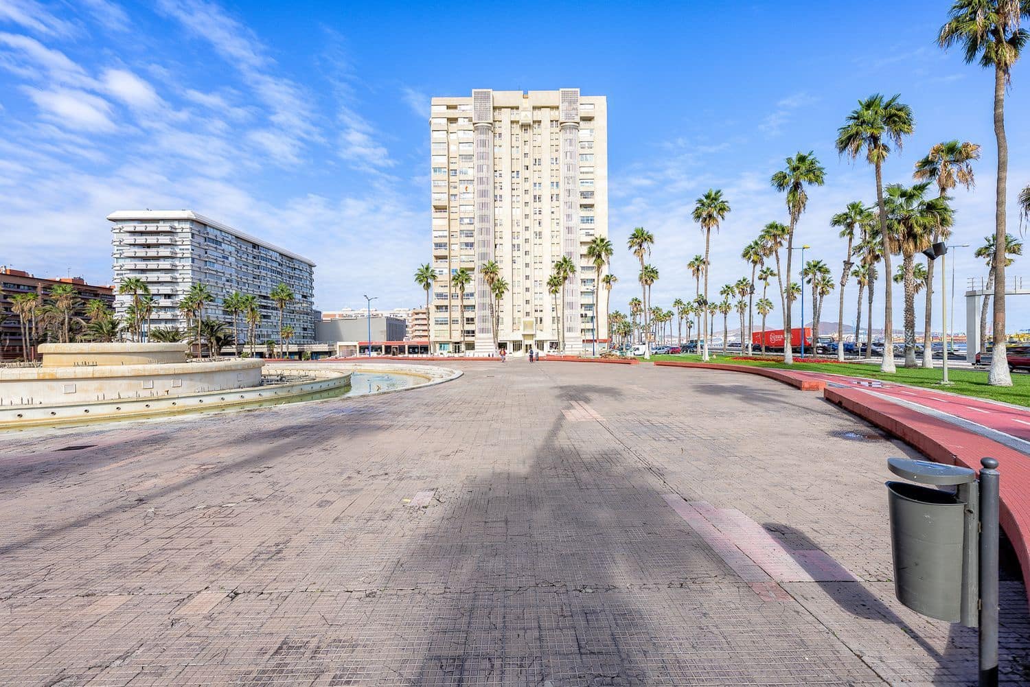 4 sypialnia Apartament na sprzedaż w Las Palmas de Gran Canaria z garażem - 545 000 € (Ref: 9473744)