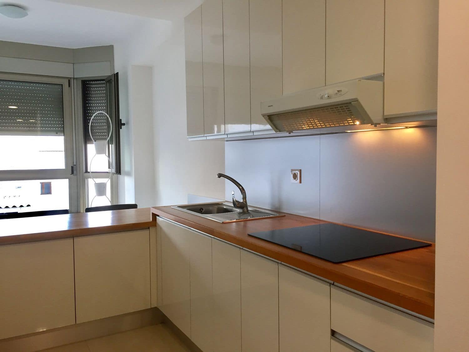 Apartamento de 1 habitación en Las Palmas de Gran Canaria en alquiler con garaje - 850 € (Ref: 9473745)