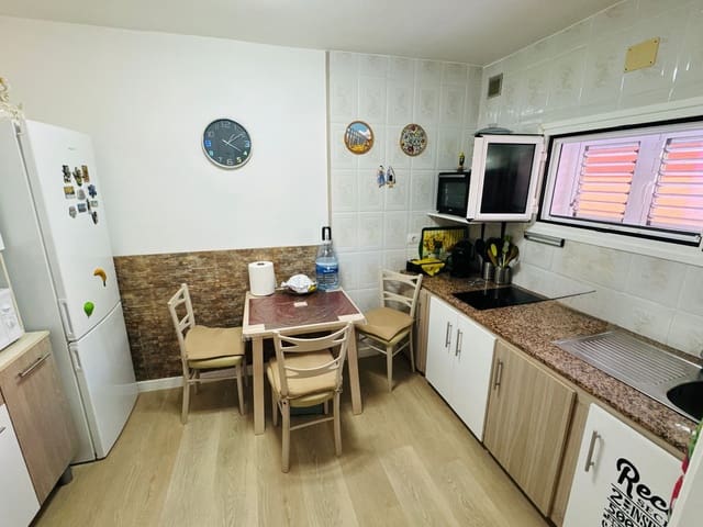 2 makuuhuone Omakotitalo myytävänä paikassa Tenoya, Las Palmas de Gran Canaria - 145 000 € (Ref: 9481687)