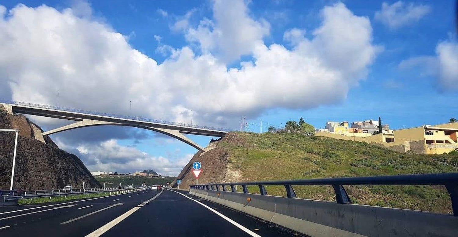 2 makuuhuone Omakotitalo myytävänä paikassa Las Palmas de Gran Canaria mukana 
autotalli - 145 000 € (Ref: 9481687)