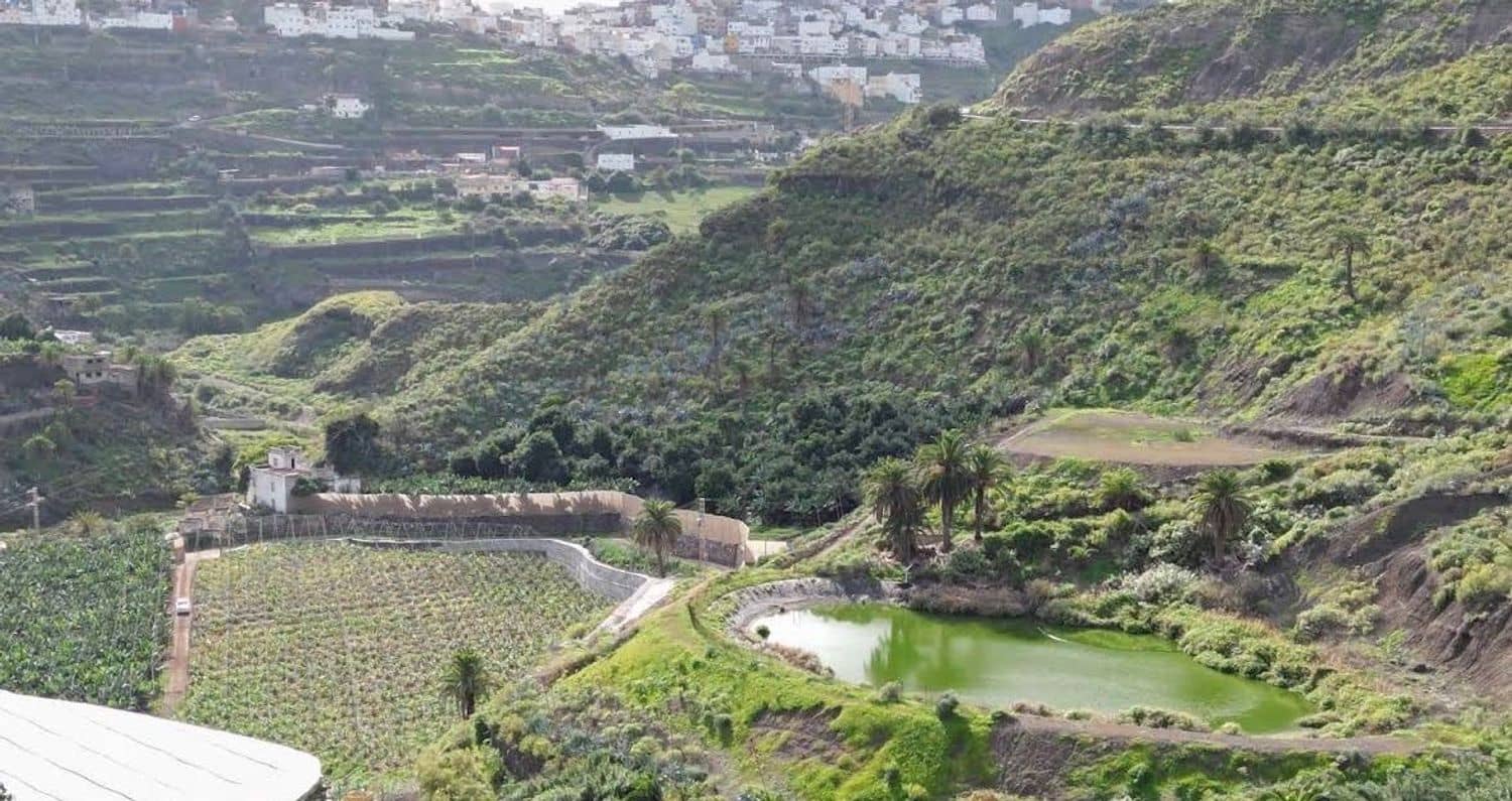 2 makuuhuone Omakotitalo myytävänä paikassa Las Palmas de Gran Canaria mukana 
autotalli - 145 000 € (Ref: 9481687)