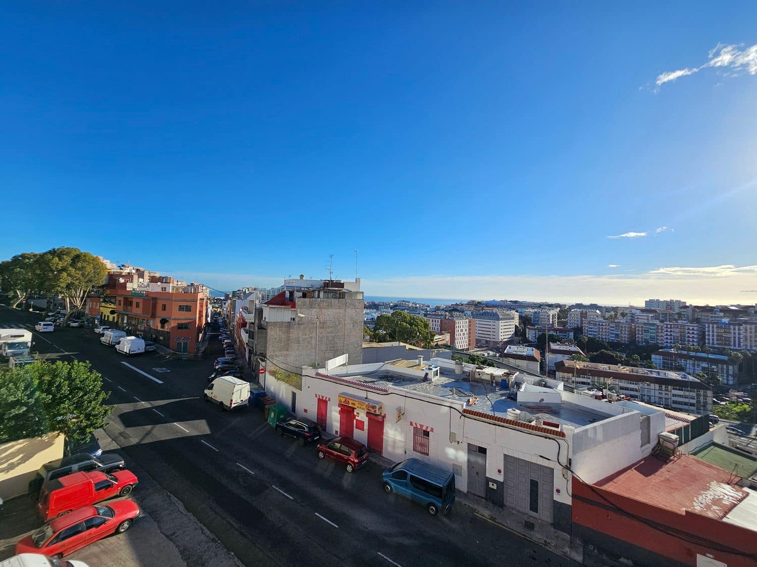 1 soverom Leilighet til salgs i Las Palmas de Gran Canaria med garasje - € 98 000 (Ref: 9484991)