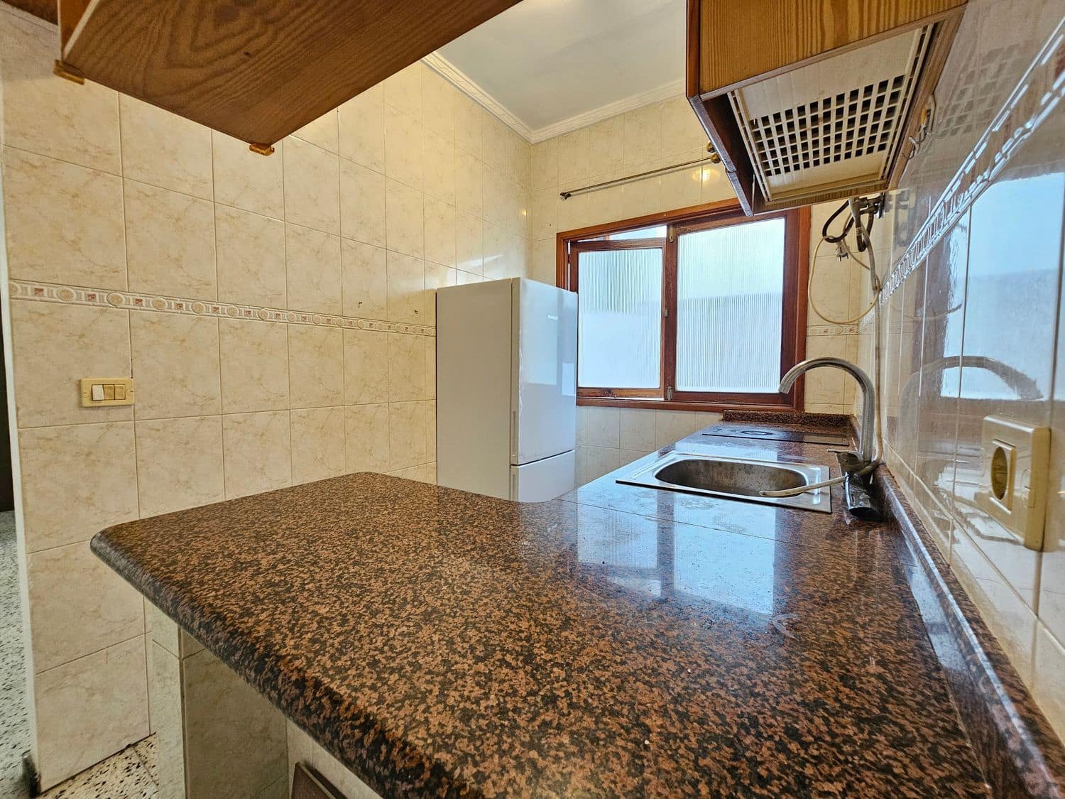 1 soverom Leilighet til salgs i Las Palmas de Gran Canaria med garasje - € 98 000 (Ref: 9484991)