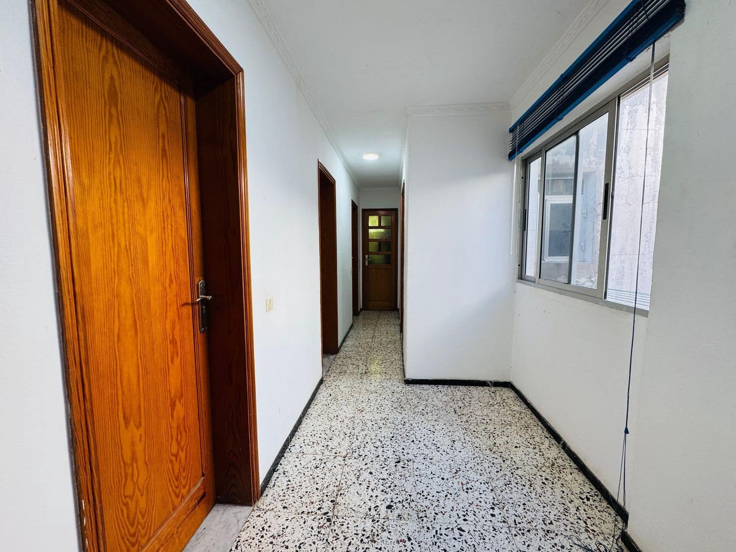 4 bedroom Apartment for sale in Las Palmas de Gran Canaria with garage - € 125,000 (Ref: 9484992)