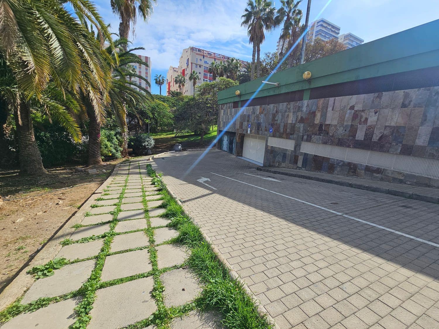 Garaż na sprzedaż w Las Palmas de Gran Canaria - 18 500 € (Ref: 9503706)