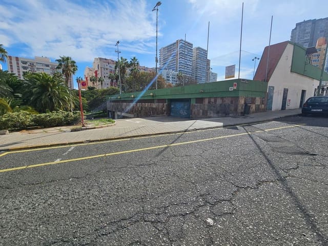 Garaż na sprzedaż w Ciudad Alta, Las Palmas de Gran Canaria - 18 500 € (Ref: 9503706)
