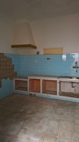 3 bedroom Townhouse for sale in Telde with garage - € 190,000 (Ref: 9511948)