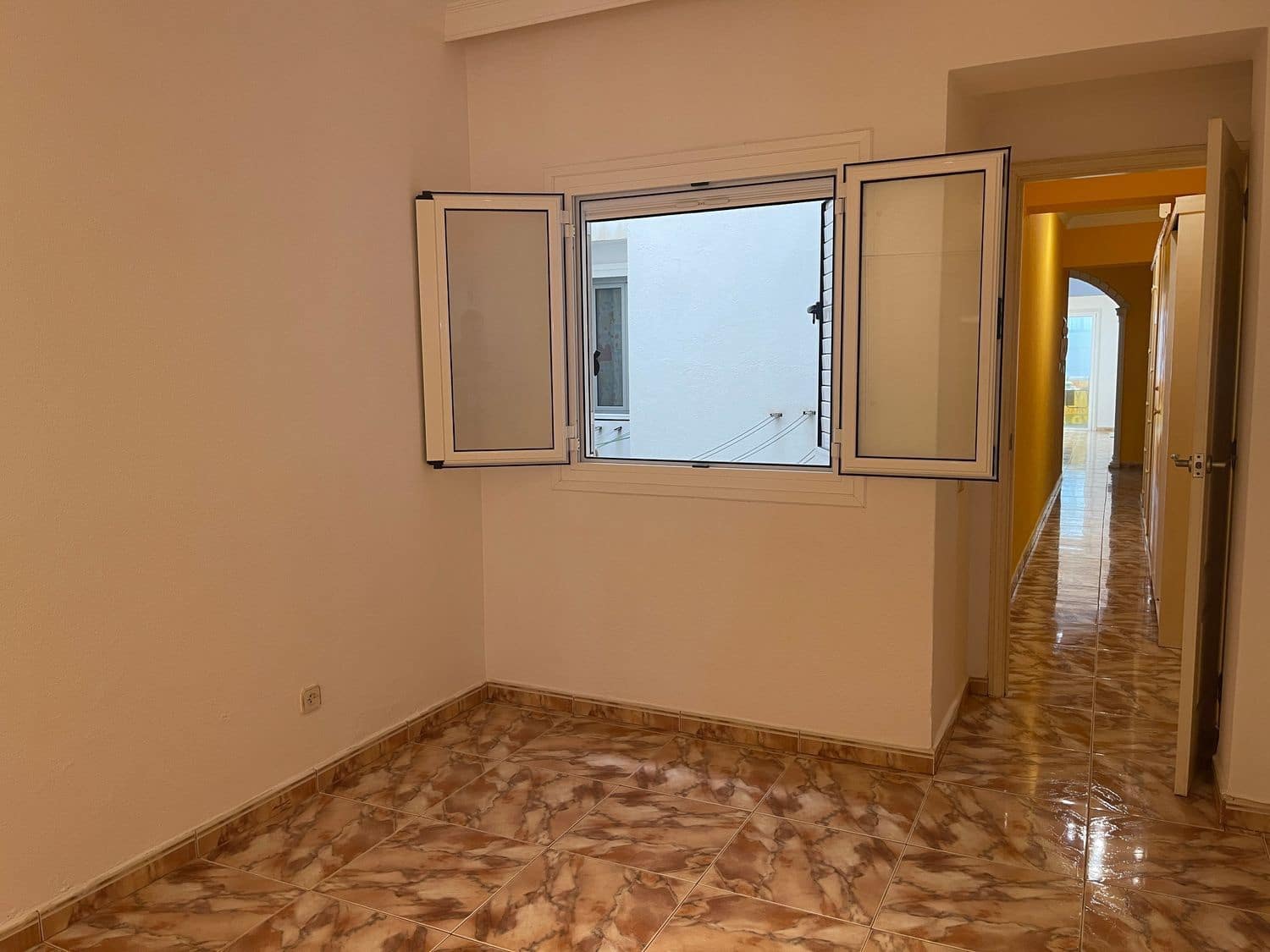 2 chambre Appartement à vendre à Las Palmas de Gran Canaria avec garage - 264 500 € (Ref: 9525865)