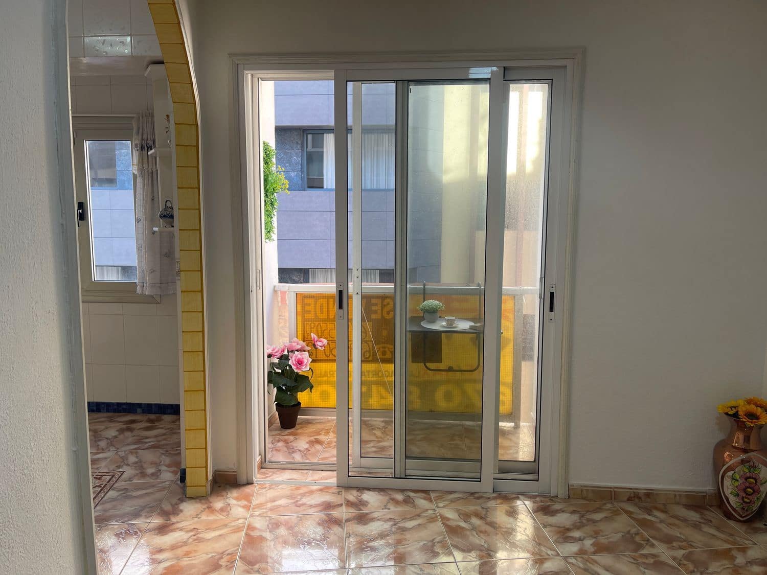 2 chambre Appartement à vendre à Las Palmas de Gran Canaria avec garage - 264 500 € (Ref: 9525865)