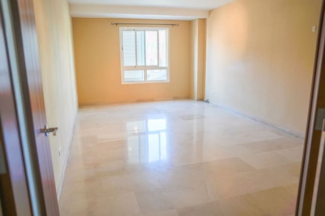 3 quarto Apartamento para venda em Arucas com garagem - 280 000 € (Ref: 9525866)