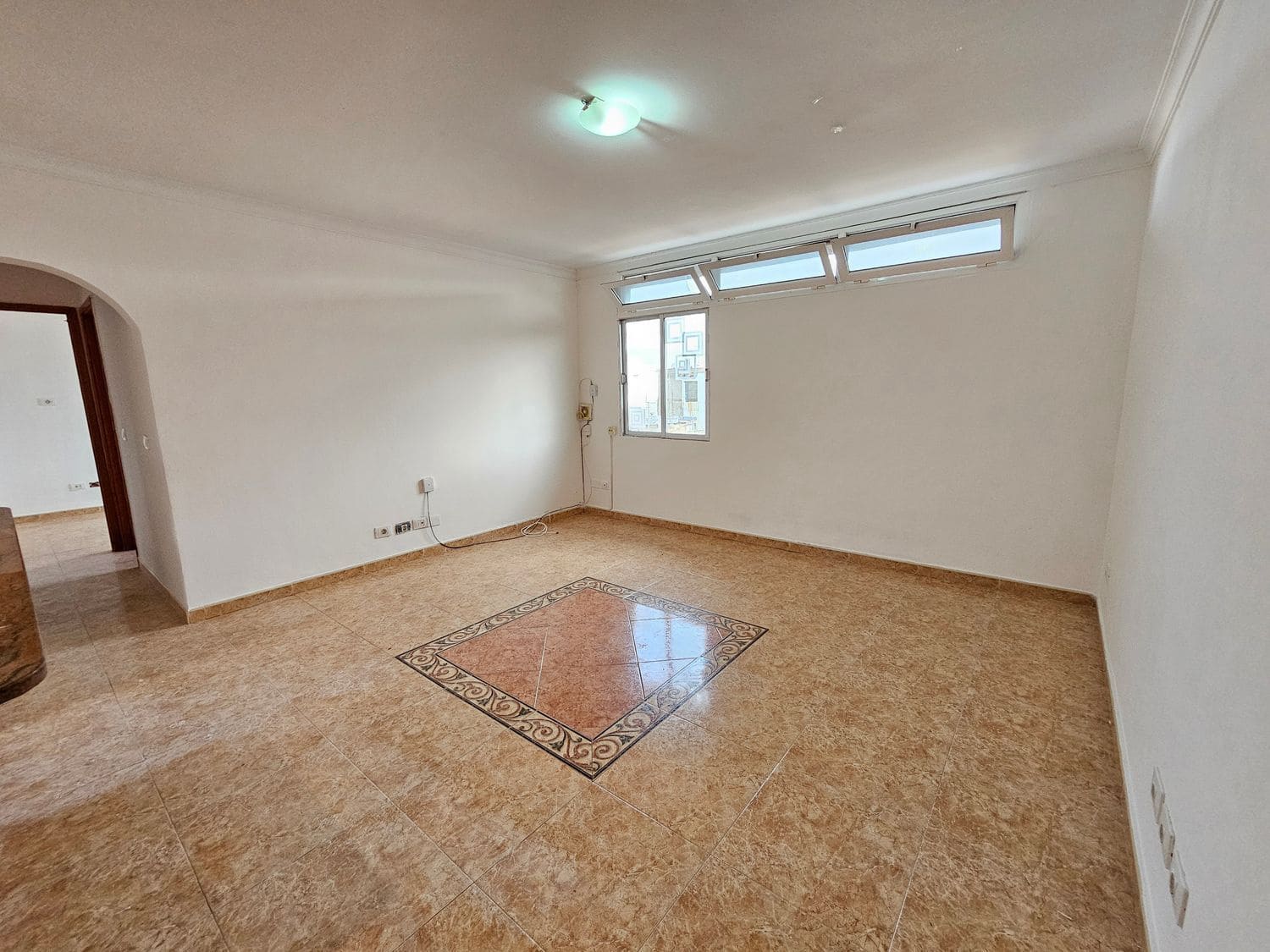 3 makuuhuone Huoneisto myytävänä paikassa Las Palmas de Gran Canaria mukana 
autotalli - 119 500 € (Ref: 9533135)