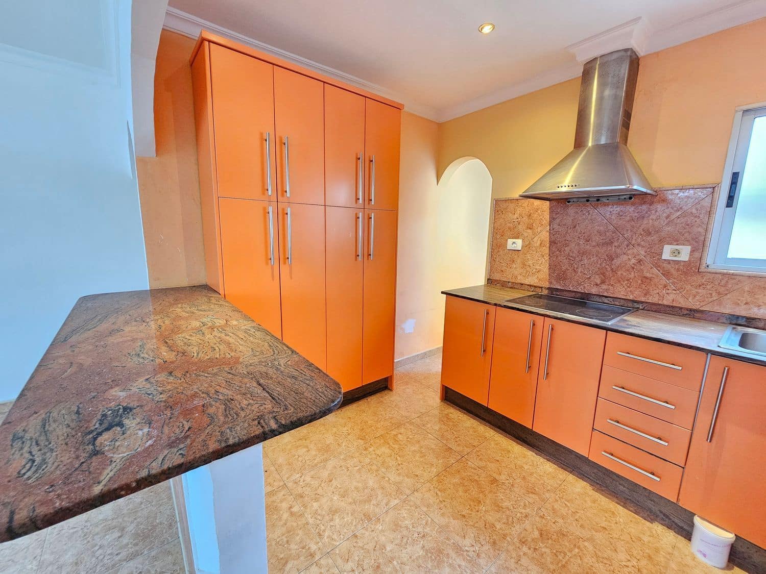 3 makuuhuone Huoneisto myytävänä paikassa Las Palmas de Gran Canaria mukana 
autotalli - 119 500 € (Ref: 9533135)