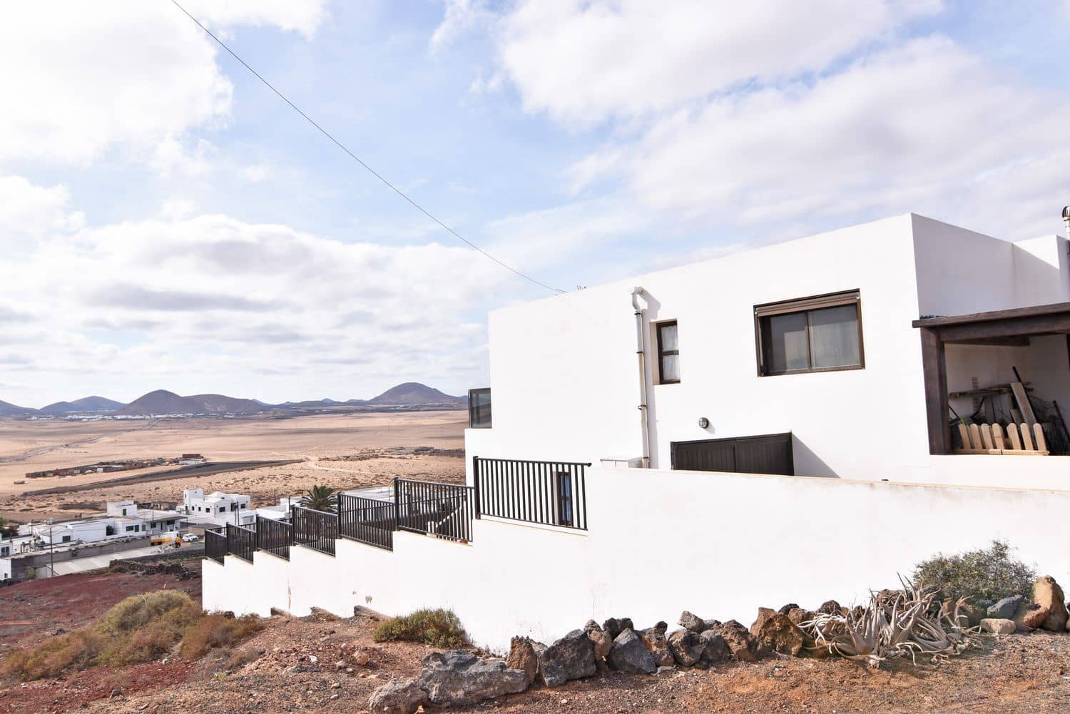 5 slaapkamer Villa te koop in Teguise met garage - € 490.000 (Ref: 9535394)