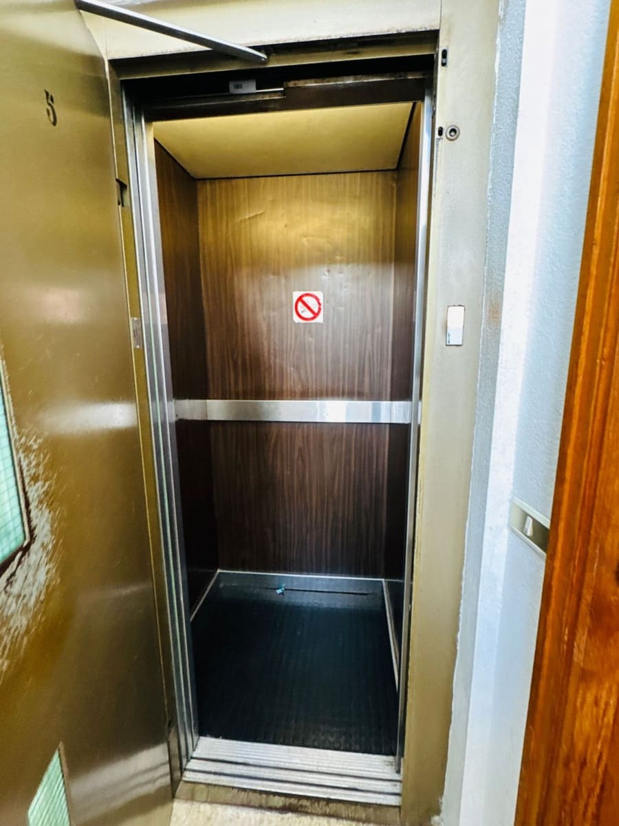 Apartamento de 4 habitaciones en Las Palmas de Gran Canaria en venta con garaje - 350.000 € (Ref: 9550561)