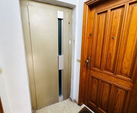 4 Zimmer Apartment zu verkaufen in Arenales - Lugo - Avda. Marítima, Las Palmas de Gran Canaria mit Garage - 315.000 € (Ref: 9550561)