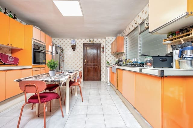 4 soverom Leilighet til salgs i Triana, Las Palmas de Gran Canaria med garasje - € 740 000 (Ref: 9550562)