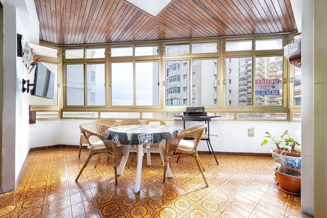 4 soverom Leilighet til salgs i Triana, Las Palmas de Gran Canaria med garasje - € 740 000 (Ref: 9550562)