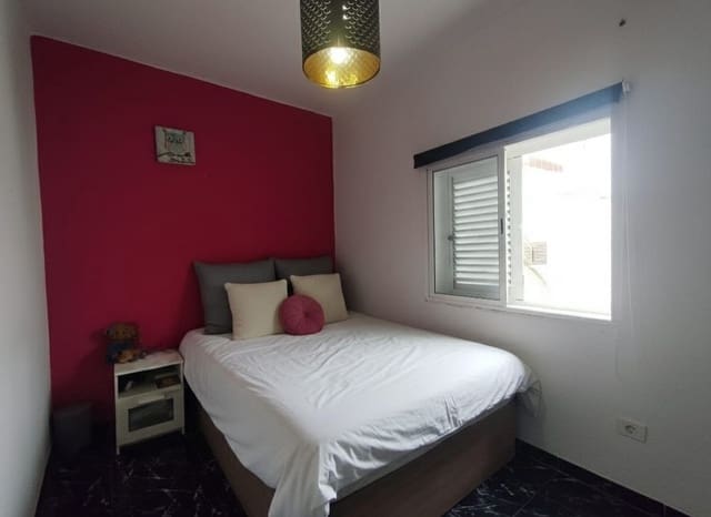 3 soverom Leilighet til salgs i Schamann - Rehoyas, Las Palmas de Gran Canaria med garasje - € 110 000 (Ref: 9560853)