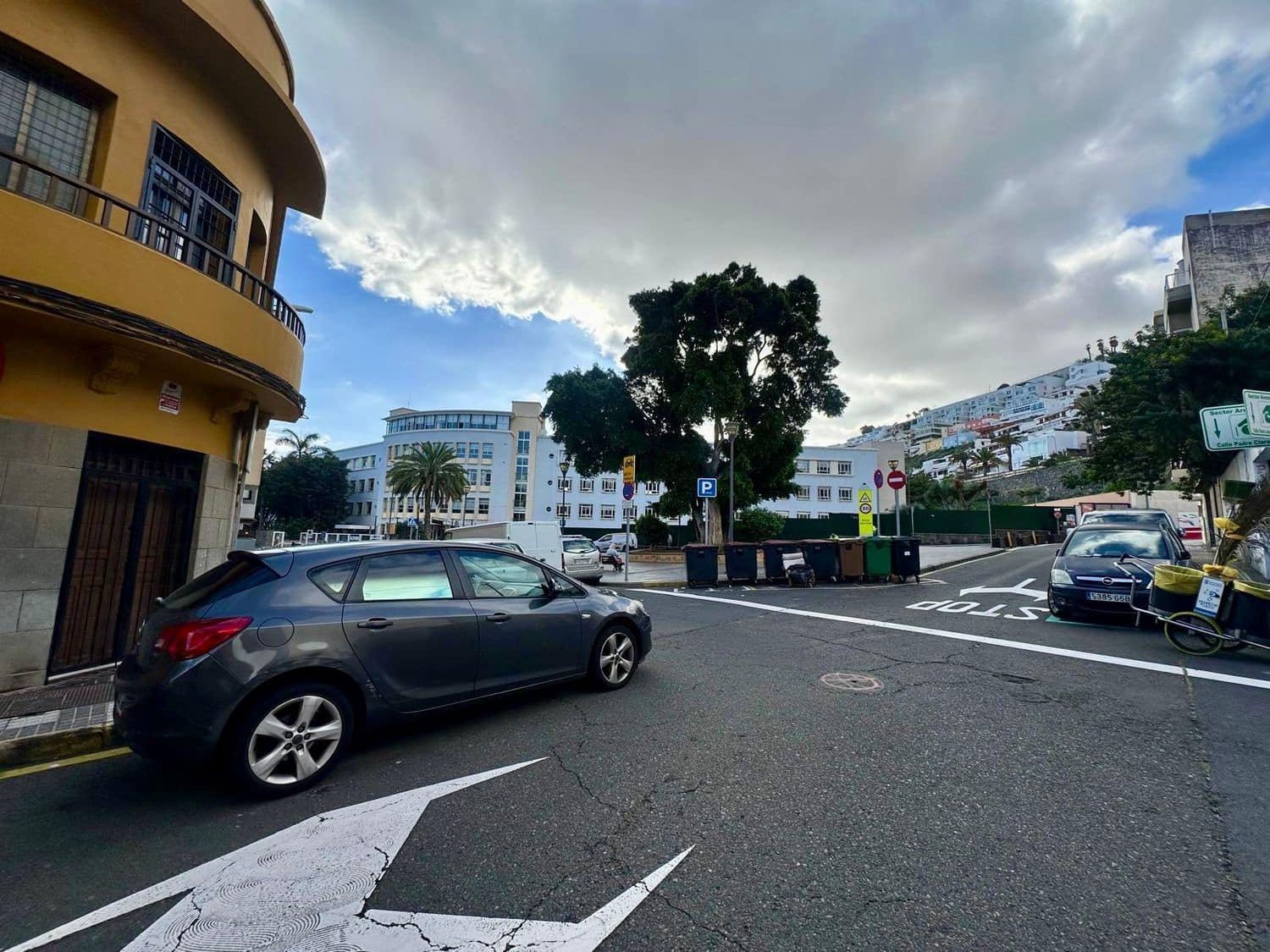 Ubebygd land til salgs i Las Palmas de Gran Canaria - € 495 000 (Ref: 9564258)