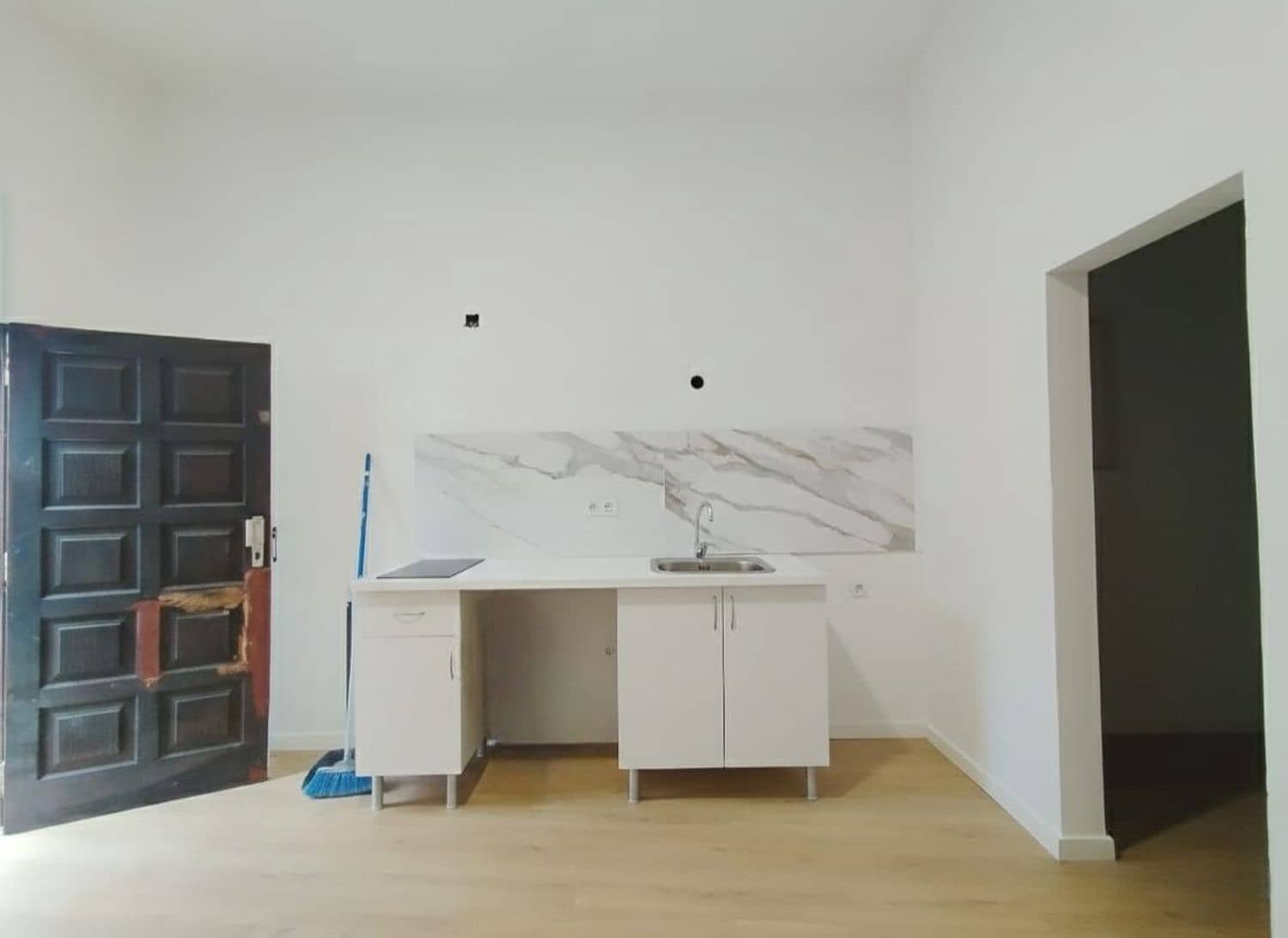 1 soveværelse Lejlighed til leje i Las Palmas de Gran Canaria med garage - € 750 (Ref: 9564259)