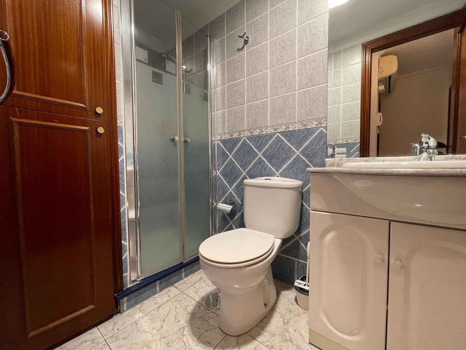 3 soveværelse Lejlighed til leje i Telde med garage - € 850 (Ref: 9567968)