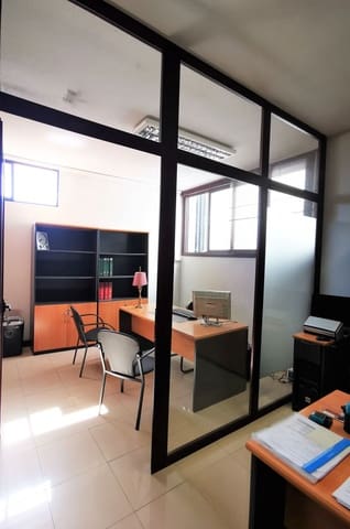 Kontor til leje i Triana, Las Palmas de Gran Canaria - € 300 (Ref: 9567969)