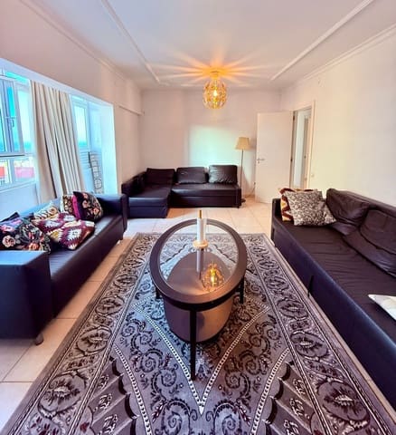 4 slaapkamer Appartement te huur in Escaleritas, Las Palmas de Gran Canaria met garage - € 950 (Ref: 9585314)