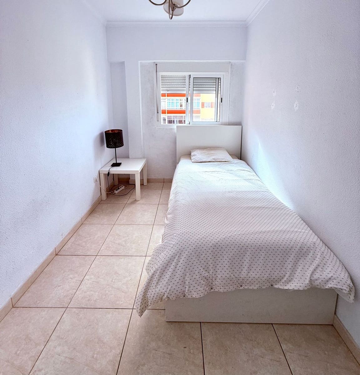4 quarto Apartamento para arrendar em Las Palmas de Gran Canaria com garagem - 1 000 € (Ref: 9585314)