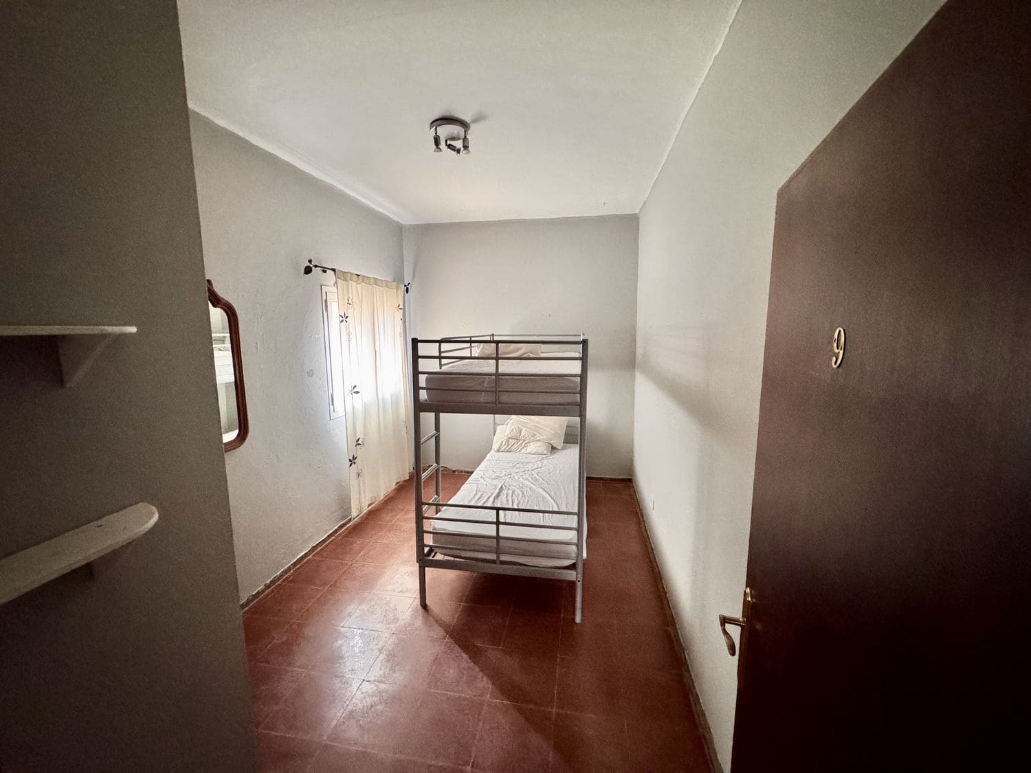 10 bedroom Villa for sale in Santa Brigida with garage - € 650,000 (Ref: 9594504)