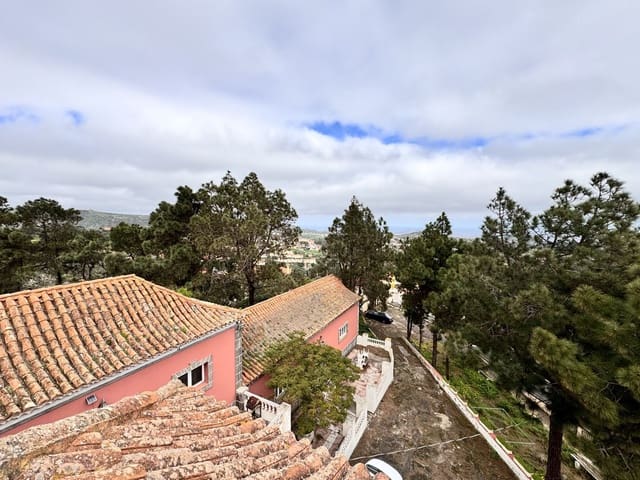 10 makuuhuone Huvila myytävänä paikassa Santa Brígida mukana 
autotalli - 650 000 € (Ref: 9594504)