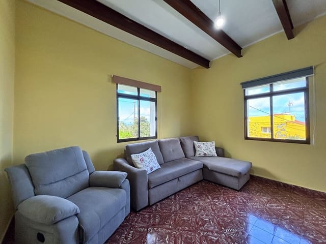 3 slaapkamer Appartement te koop in Firgas met garage - € 159.900 (Ref: 9604472)