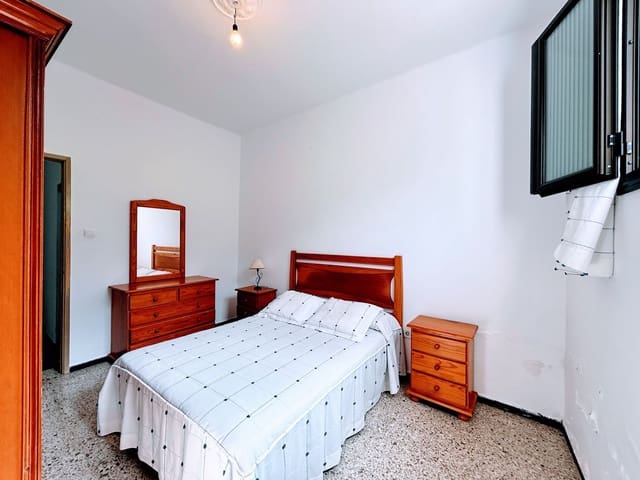 3 slaapkamer Appartement te koop in Firgas met garage - € 159.900 (Ref: 9604472)