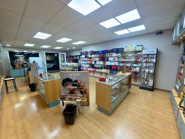 Local Comercial en Arucas en alquiler - 1.200 € (Ref: 9610765)