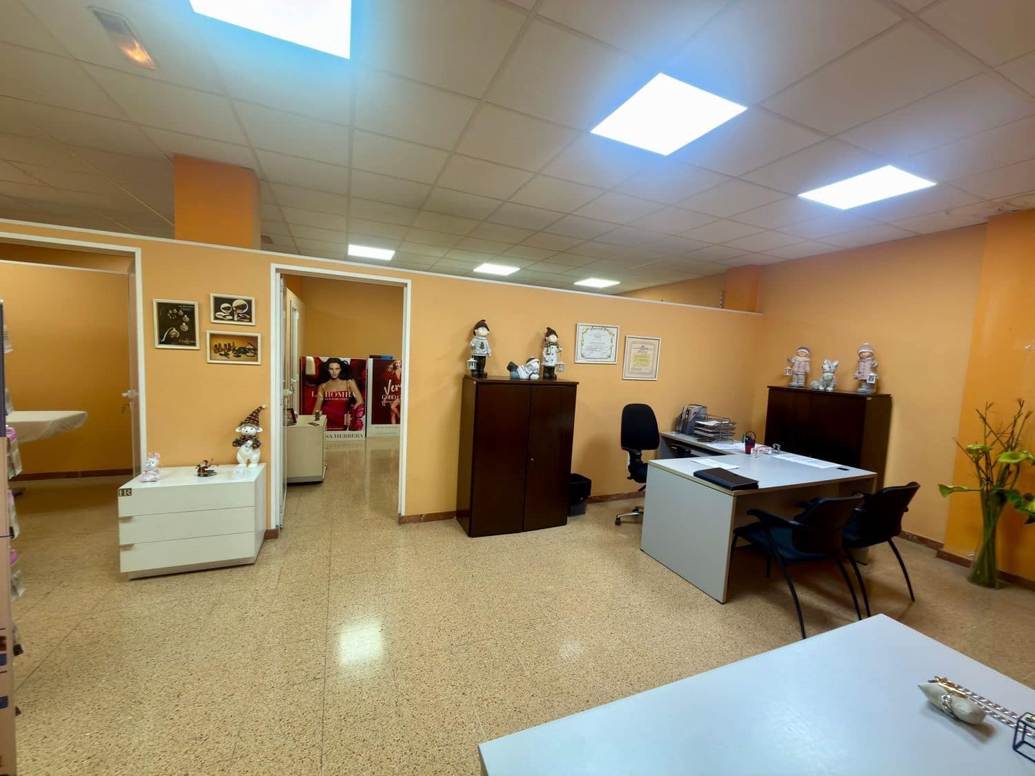 Local Comercial en Arucas en alquiler - 1.200 € (Ref: 9610765)