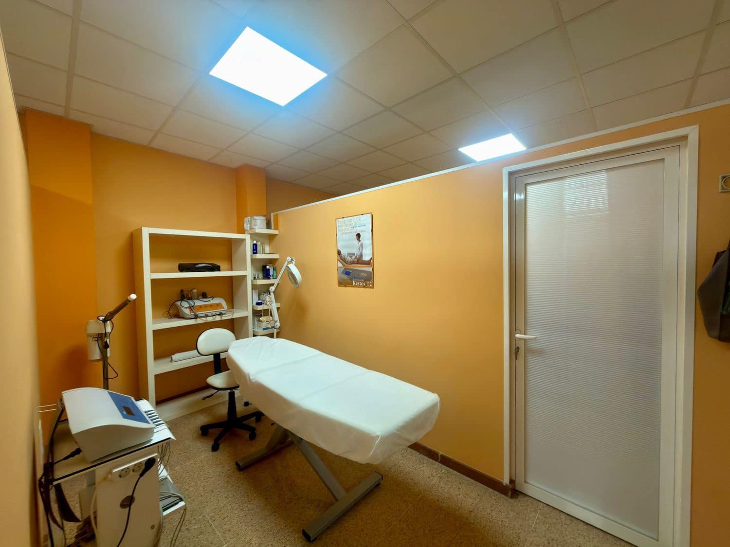 Local Comercial en Arucas en alquiler - 1.200 € (Ref: 9610765)