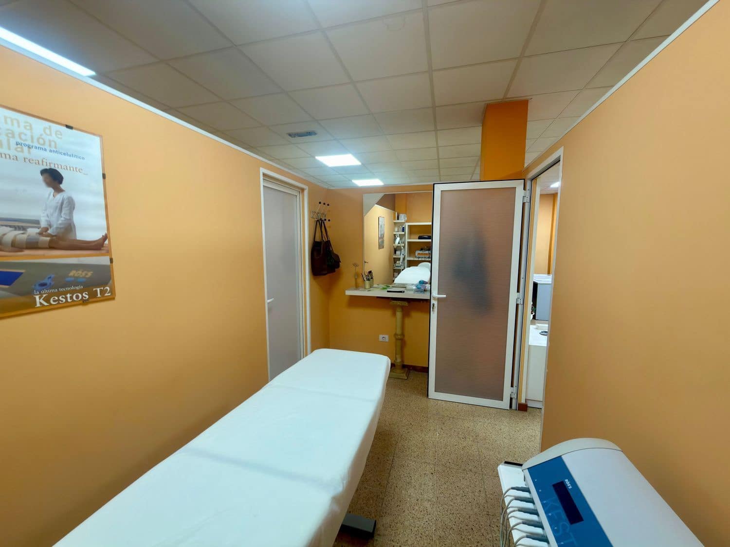 Local Comercial en Arucas en alquiler - 1.200 € (Ref: 9610765)