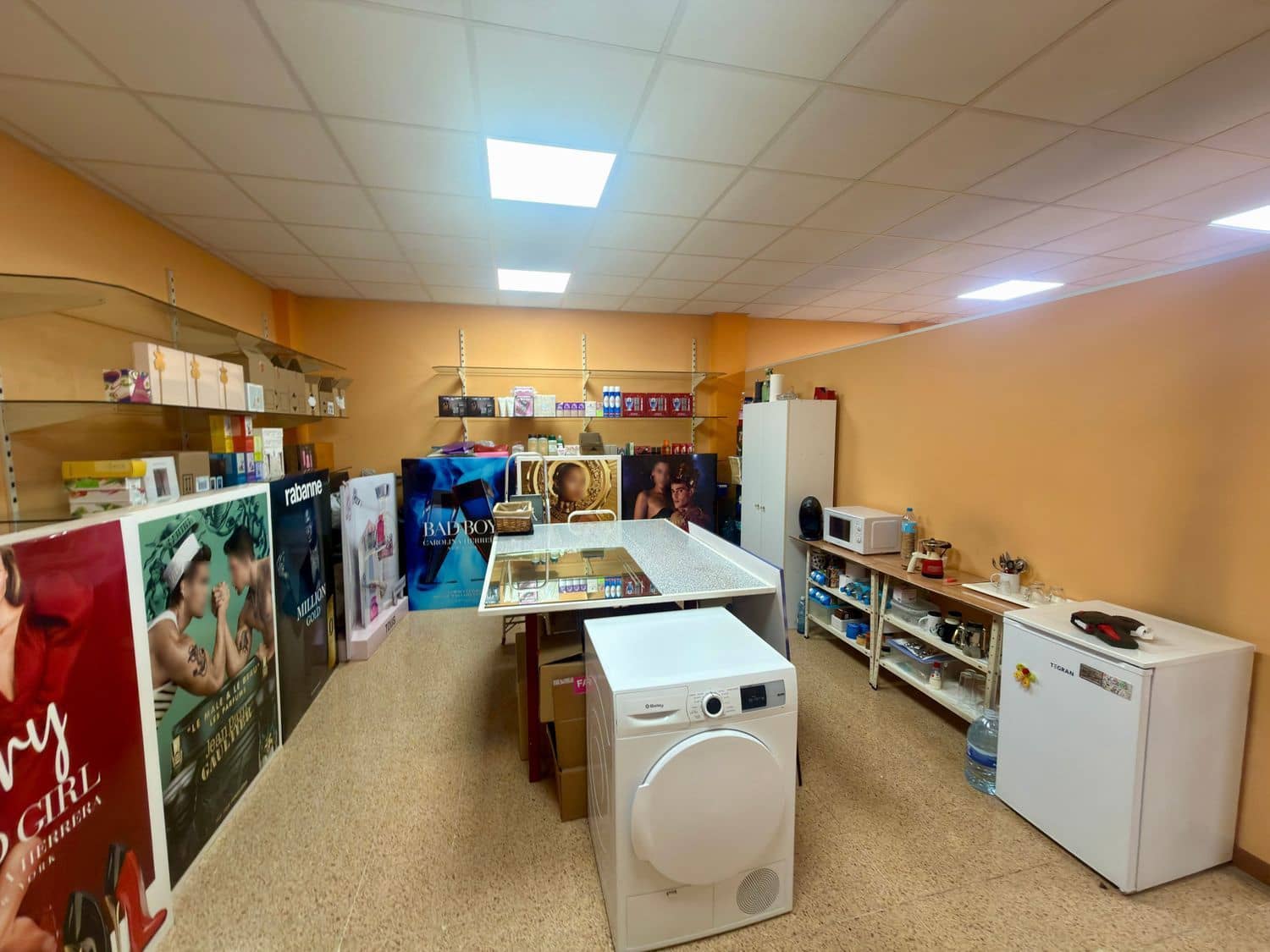 Local Comercial en Arucas en alquiler - 1.200 € (Ref: 9610765)